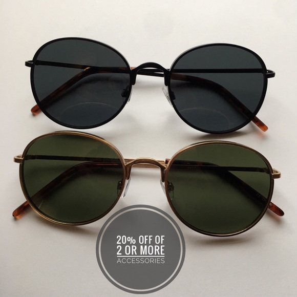 Accessories - VINTAGE ROUND RETRO SUNGLASSES NWOT